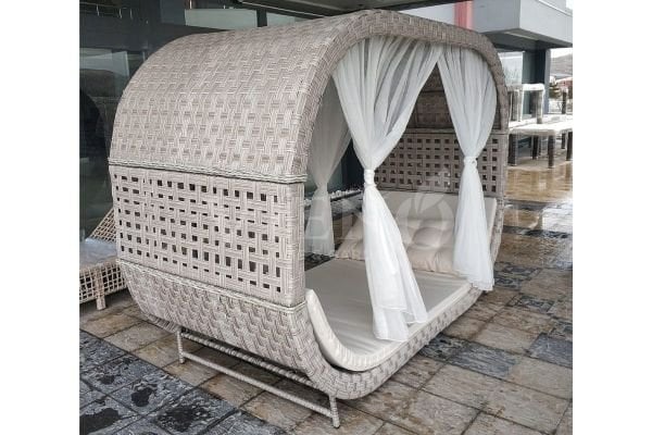 Romantica Daybed Bahçe Havuzbaşı Keyif Yatağı Beyaz